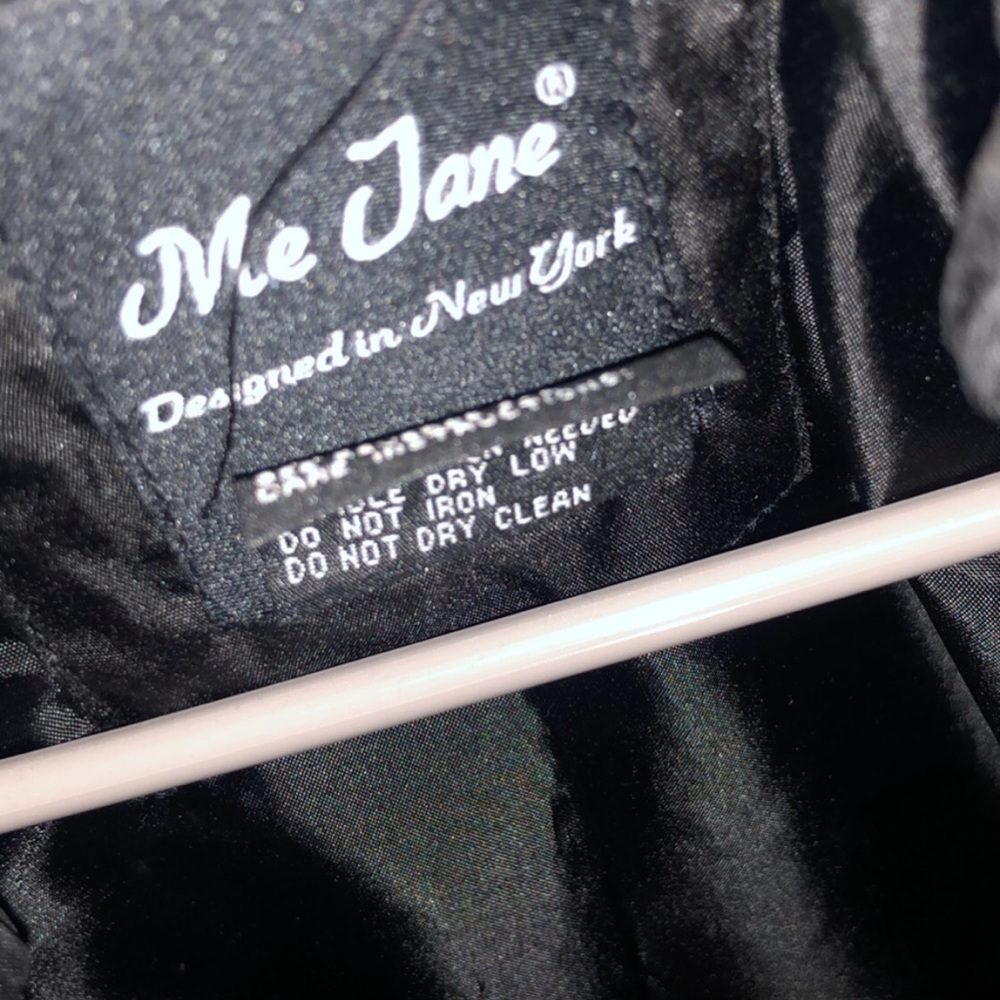 Coats - Picture 3 of 3